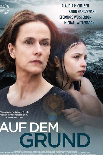 Poster de Filme Na parte inferior (2022)