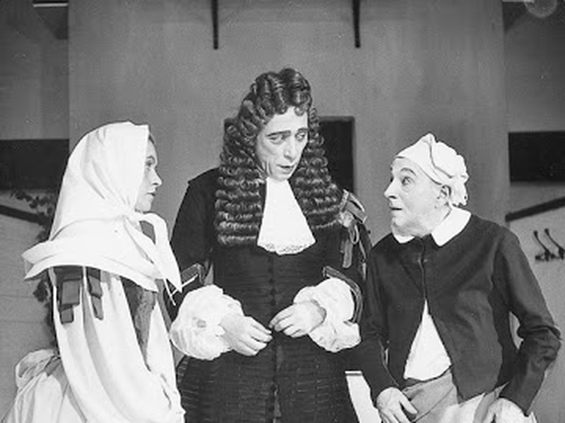 Foto 1 de L'école des femmes