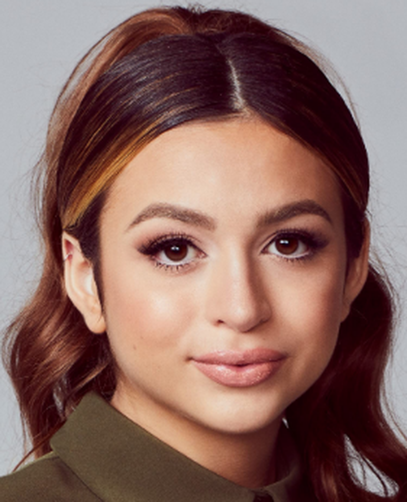 Josie Totah - Foto 1