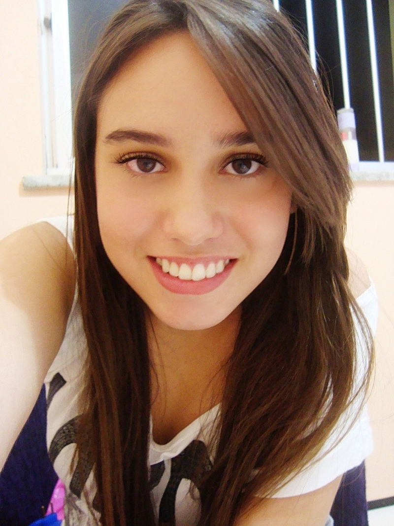 Priscila Araújo - Foto 1