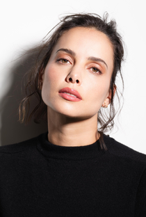 Vanesa Restrepo - Poster 1