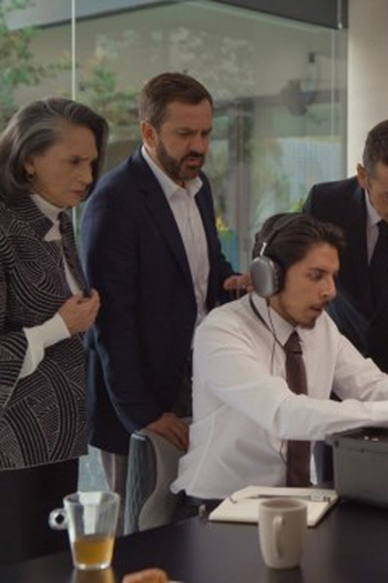 Poster de Episódio Volviendo al origen (2023)