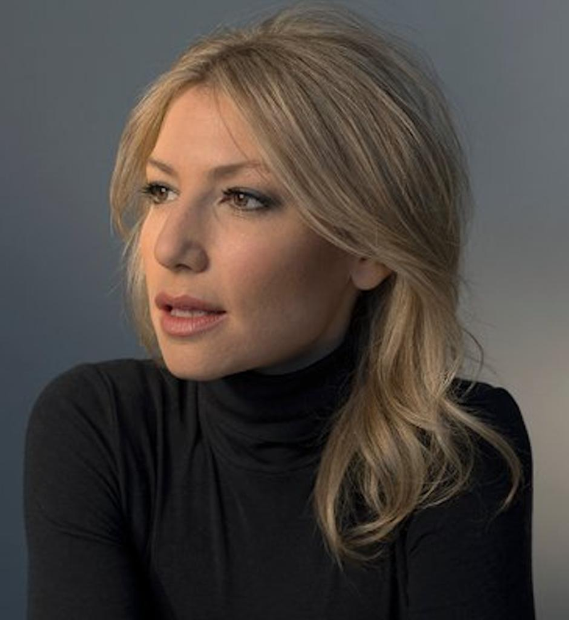 Ari Graynor - Foto 1