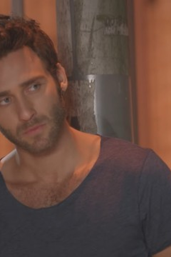 Poster de Episódio 14. Bölüm (2013)