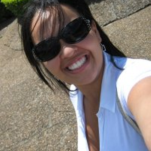 Foto de perfil de Núbia R. Oliveira de Meneses