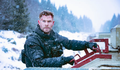 Chris Hemsworth e Idris Elba retornam em Resgate 3, confirmado pela Netflix