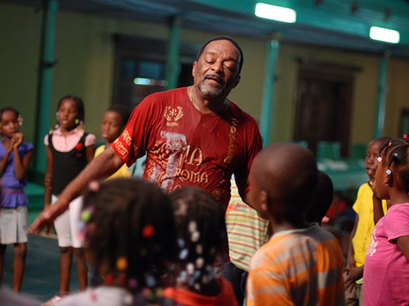 Foto 2 de Língua Mãe