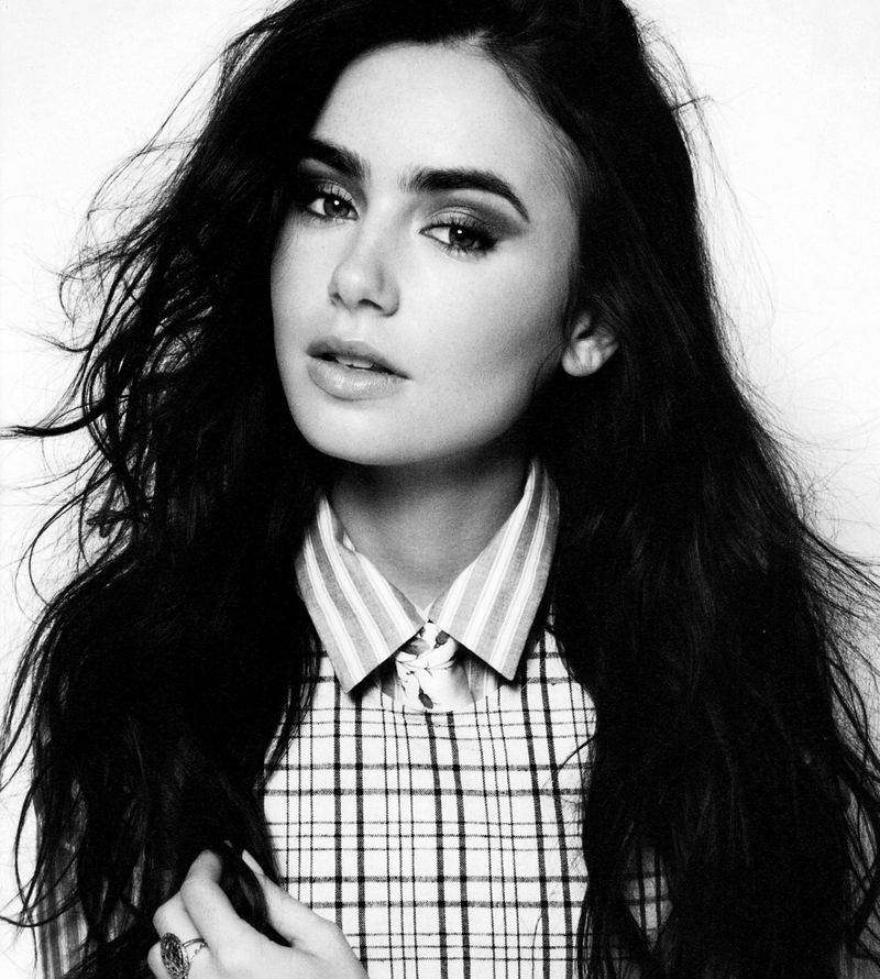Lily Collins - Foto 25