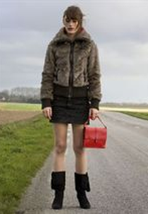 A puta e o pinto (Une pute et un poussin)