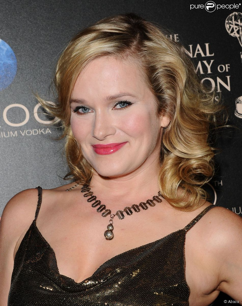 Nicholle Tom - Foto 2