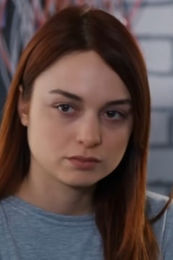 Poster de Episódio Aşk Yüzünden (2014)
