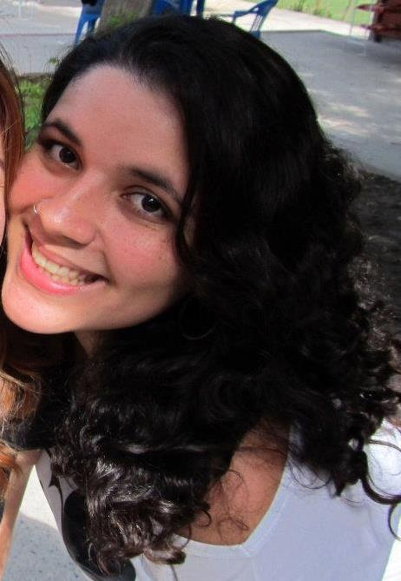 Julia Lobão - Foto 2