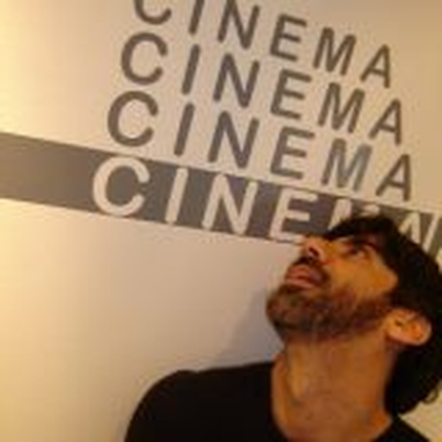 Crítica Curta: Kairo - Vertentes do Cinema