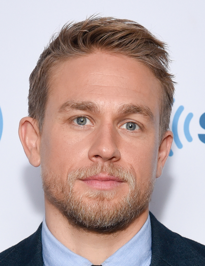Charlie Hunnam - Foto 20