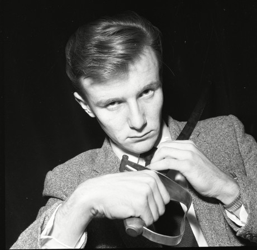 Graydon Gould - Foto 1