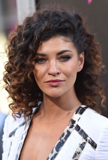 Jessica Szohr - Poster 5