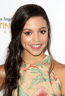 Jenna Ortega - Poster 6