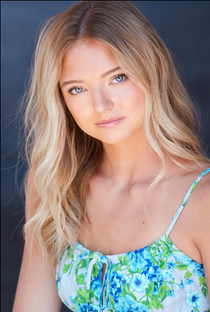 Shae Smolik - Poster 1