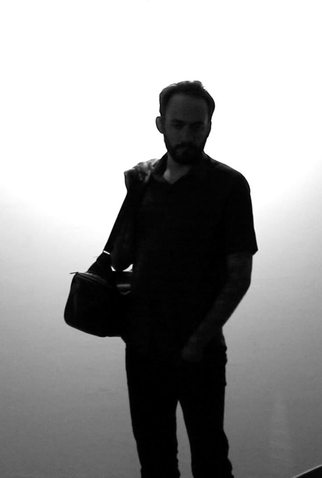 Poster 1 de Filme Não Eu (2013)