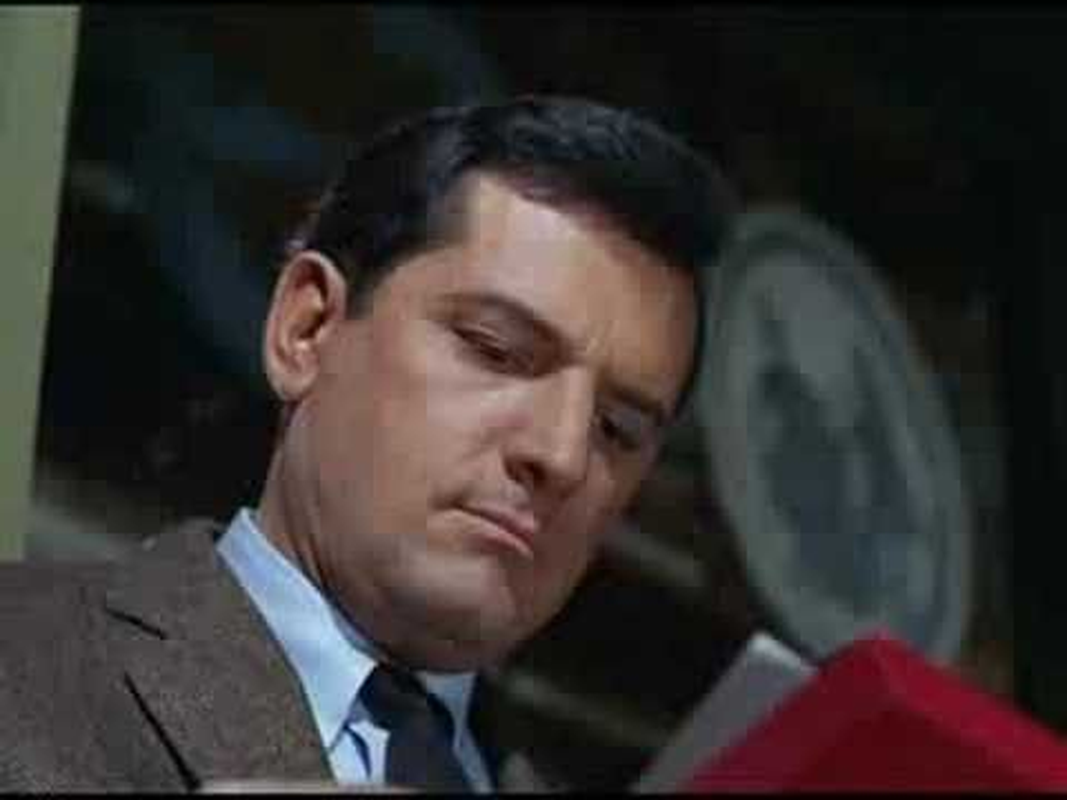 Steven Hill (I) - Foto 1