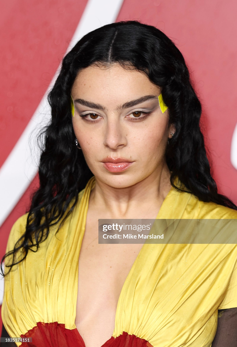 Charli XCX - Foto 2
