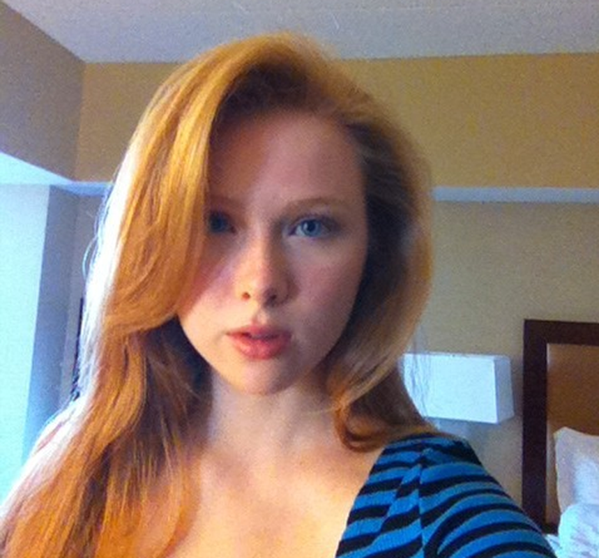 Molly C. Quinn - Foto 2
