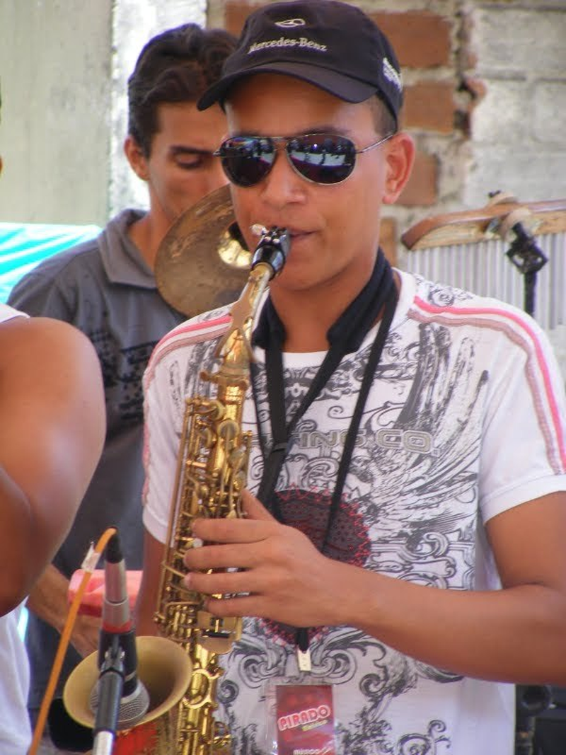 sidney sax - Foto 1