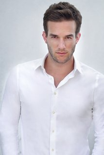 Andy Favreau - Poster / Capa / Cartaz - Oficial 1