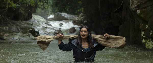 Pasárgada, longa dirigido e estrelado por Dira Paes, ganha teaser