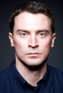 Nicholas Tucci (I) - Poster 1