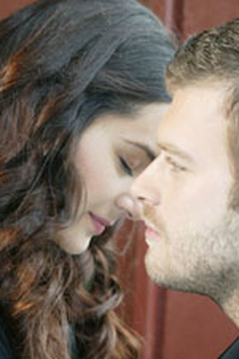 Poster de Episódio 18. Bölüm (2008)