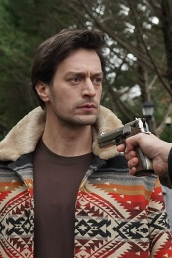 Poster de Episódio 2. Bölüm (2024)