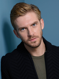 Dan Stevens (IV)