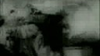 Trailer: Charlie Chaplin - A Film Johnnie (1914)