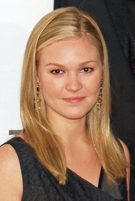 Julia Stiles