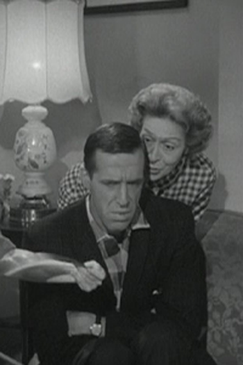 Poster de Episódio Love Finds Muldoon (1961)