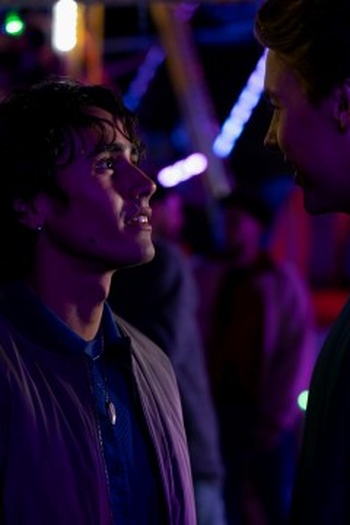 Poster de Episódio Glow (2025)