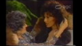 Trailer: Chamada "A estranha dama" - 1992