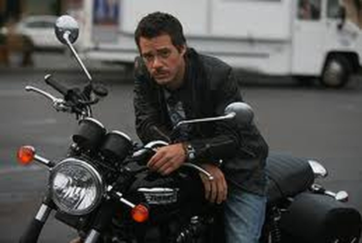 Michael Raymond-James - Foto 10