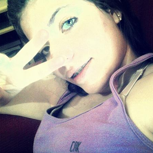 Foto de perfil de Giulia Oliveira