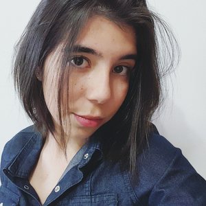 Foto de perfil de Julia Defávari