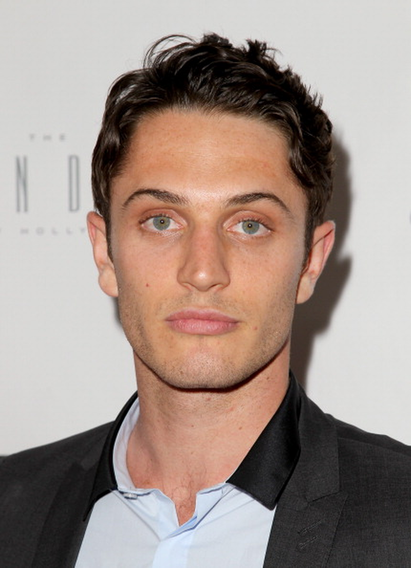 Colin Woodell - Foto 1