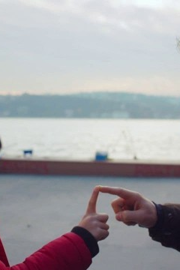 Poster de Episódio 11. Bölüm (2018)