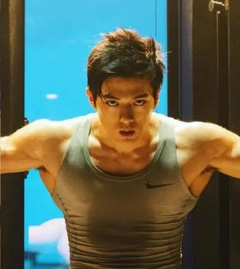 Mackenyu - Foto 1