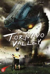 Vale dos Tornados - Poster / Capa / Cartaz - Oficial 1