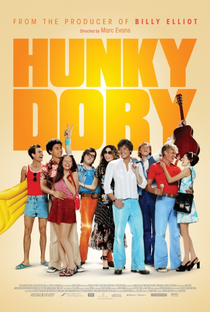 Hunky Dory - Poster / Capa / Cartaz - Oficial 2