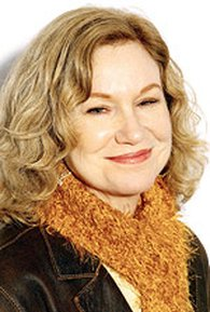 Mary Kay Place - Poster 1