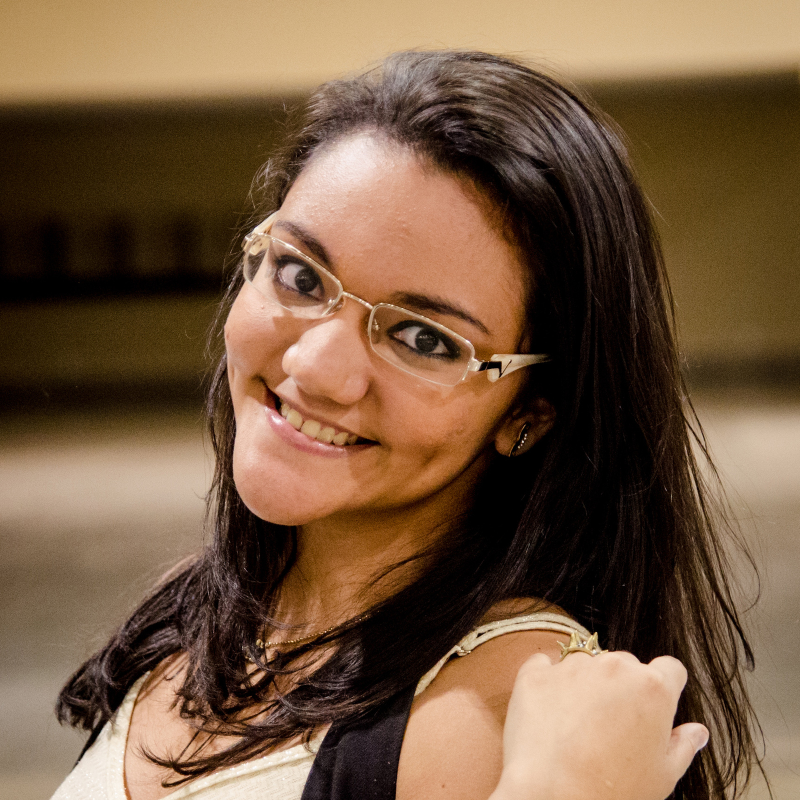Ianara Santana - Foto 1