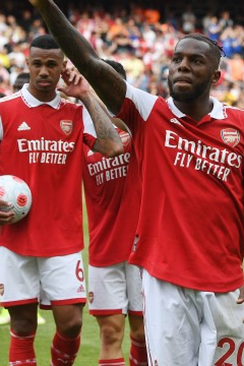 Poster de Episódio NORTH LONDON FOREVER (2022)