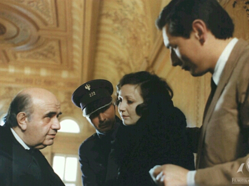 Foto 3 de The Gorgon Case